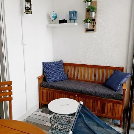 Cap D T2 Renove Idealement Situe Et Expose Апартаменты